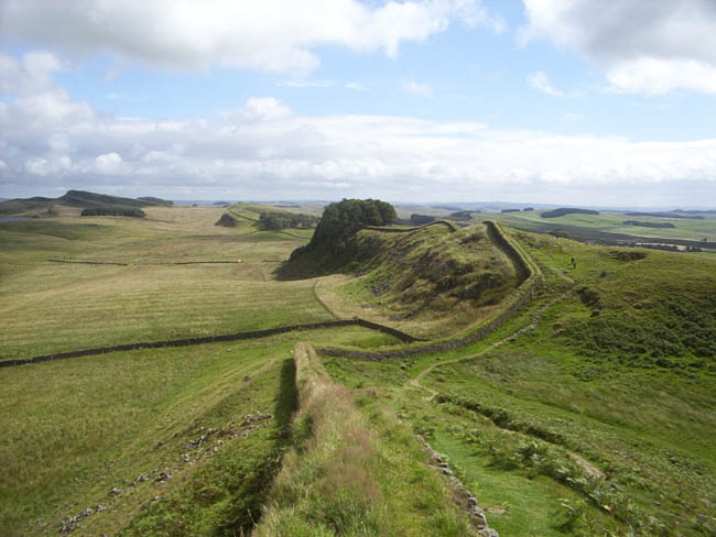 H-Hadrian'sWall-03HousheadChesters13