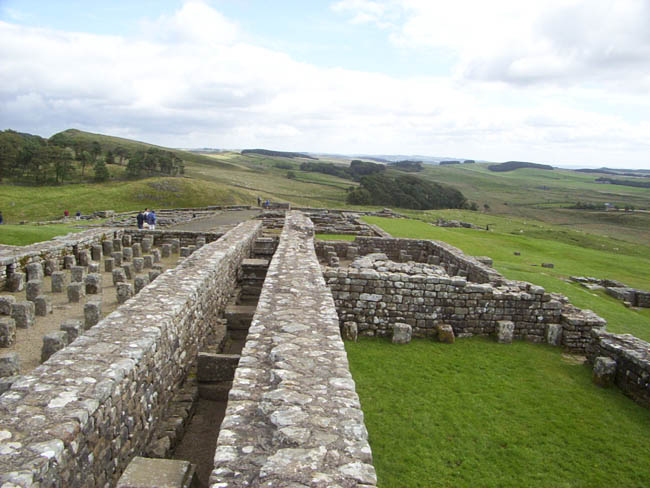 H-Hadrian'sWall-03HousheadChesters22