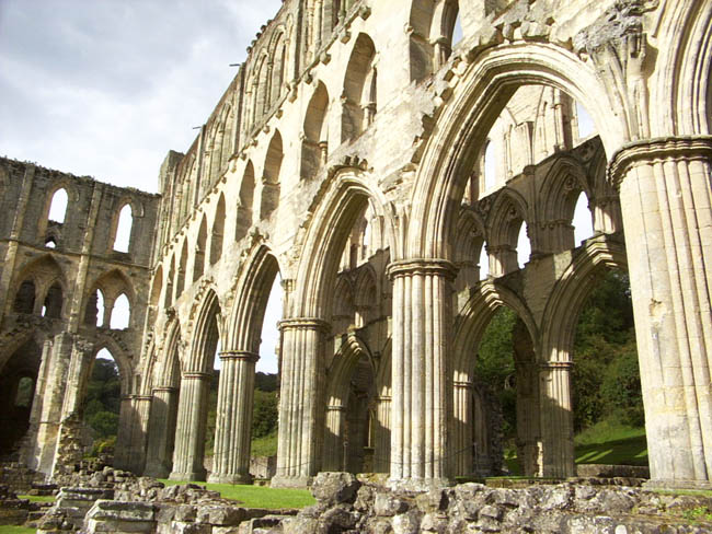 J-York-04RiveauxAbbey23